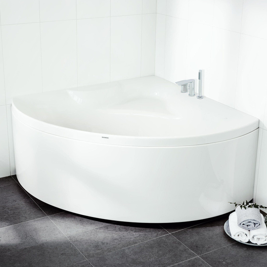 Svedbergs Pite Hjørnebadekar 137 Hvit / 137cm Ja