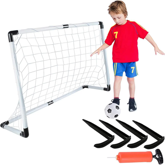Fodboldmål med fodbold og pumpe