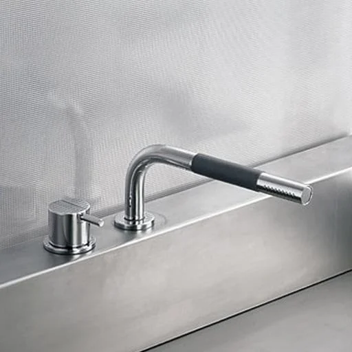 Vola 500T1 kjøkkenarmatur, messing natur